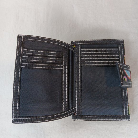 Tracker Hearts Graphic Wallet Colorful Fabric Unisex NWOT - Picture 6 of 14